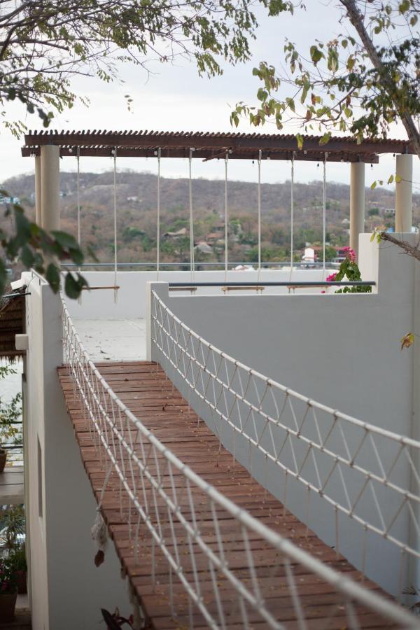 Hotel Casa Justina Puerto Angel Exterior photo